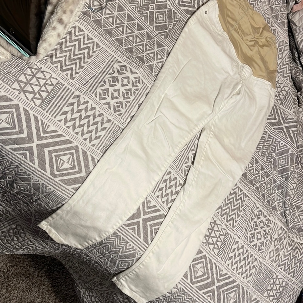 Isabel Maternity white jeans, 2